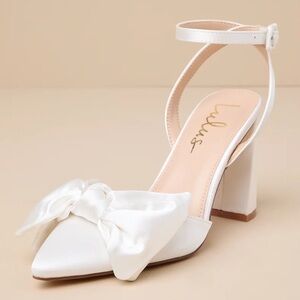 NWT Lulus Suttonn Ivory Satin Bow Ankle Strap Pointed-Toe Pumps